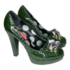 Betsey Johnson Heels 7 M Green Patent Leather Tinsley Platform Lace Up Satin Bow